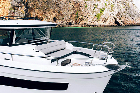 Катер Jeanneau Merry Fisher 895 Sport Serie 2